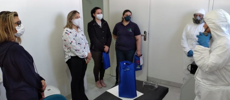 Unidade de Pronto Atendimento de Araranguá recebe da Unesc equipamento para desinfecção dos espaços com ozônio