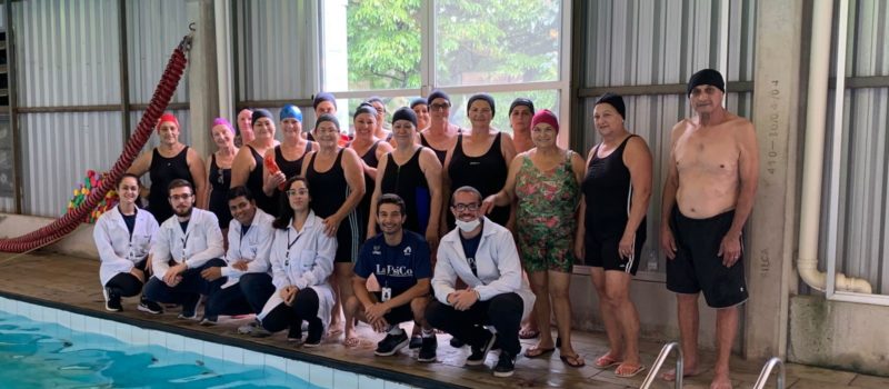 Atividades presenciais na piscina da Unesc promovem qualidade de vida à comunidade