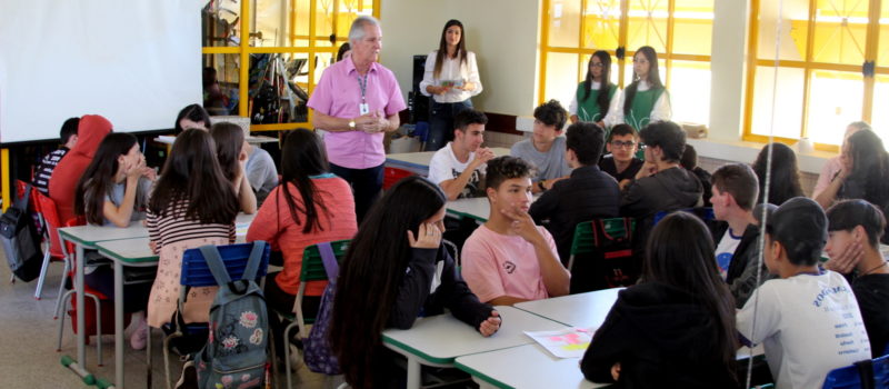 Proesde capacita jovens de São João do Sul <br> para o empreendedorismo